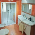 Azonnali szállítás Ravak Rapier NRDP2 120 zuhanyajtó (balos, szatén, Grape, #0NNG0U0LZG)Ravak