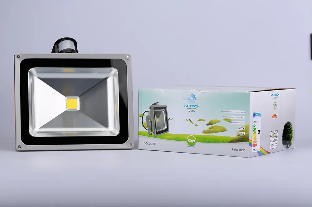 M-Tech 50W 4500lm, 230V, IP65, 3000K, meleg fehér reflektor mozgásérzékelős MTL714M-tech Akciós ár