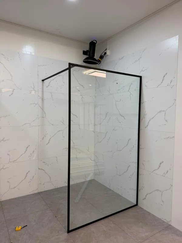 Akció Inspiro Design Liberta 100 cm Walk-In Black zuhanyfal, fekete ZUWB-100Inspiro Design